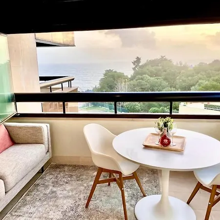 Apartment In -sea View -pool